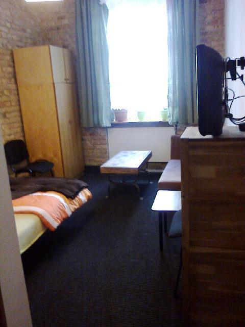 Film Hostel Познань Номер фото