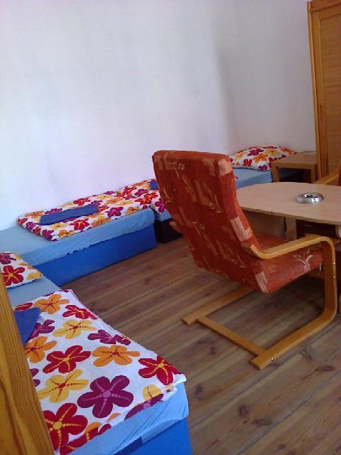 Film Hostel Познань Номер фото