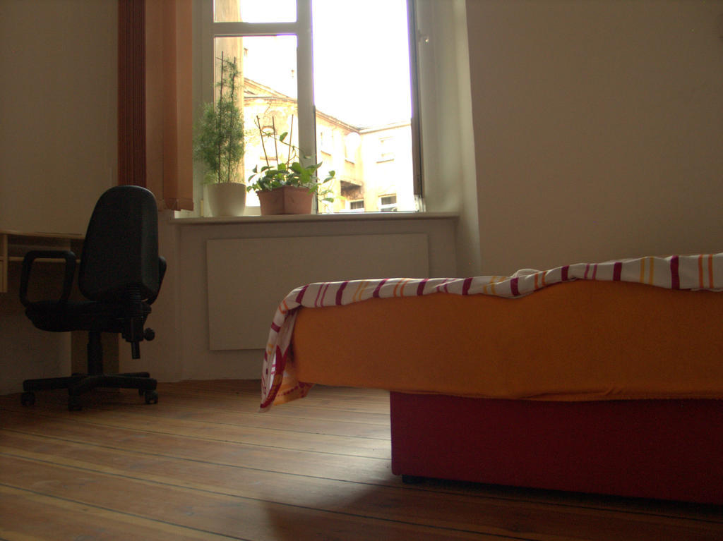 Film Hostel Познань Экстерьер фото